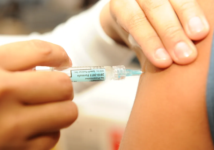 Vacina contra HPV tem baixa procura e preocupa profissionais de saúde