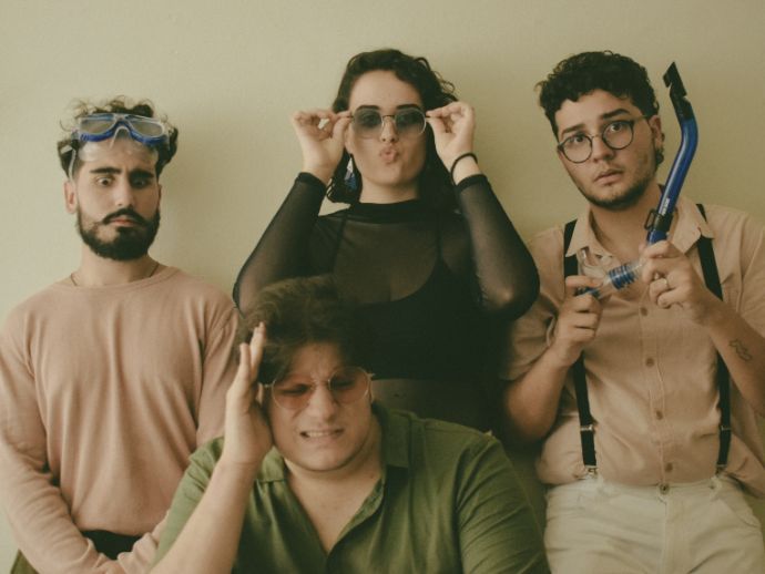 Novo single da Banda Hóspedes da Rua Rosa transforma Recife em Capital de Atlântida