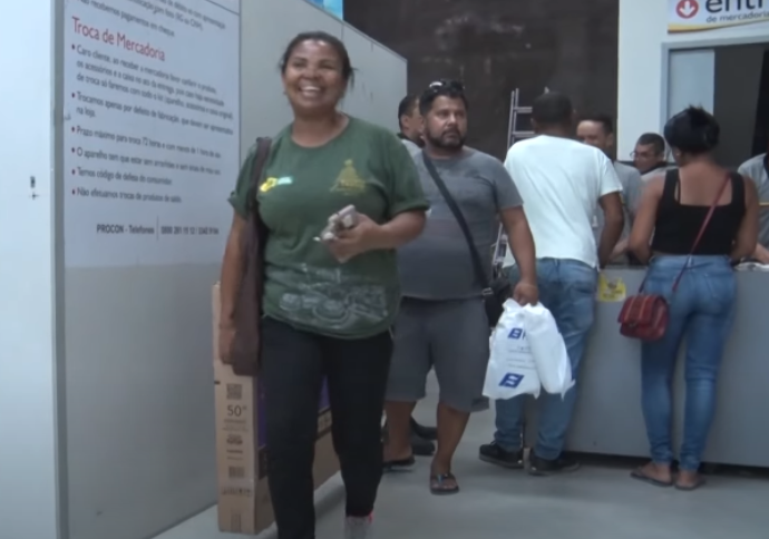 Semana da Black Friday: campinenses aproveitam descontos no comércio para garantir compras de fim de ano