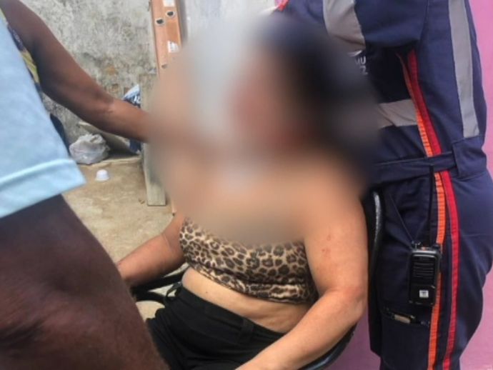 Mulher é agredida e torturada pelo namorado no bairro de Água Fria