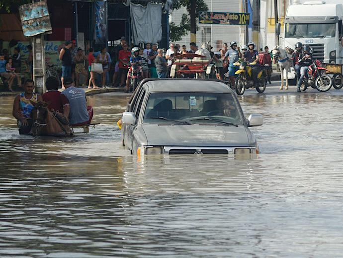 Apac alerta para chuvas em várias regiões do estado 