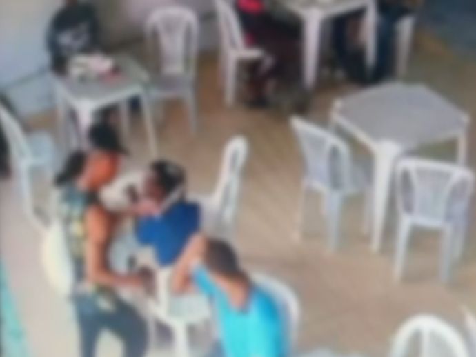 Homem tenta matar mulher trans a facadas em Vitória de Santo Antão