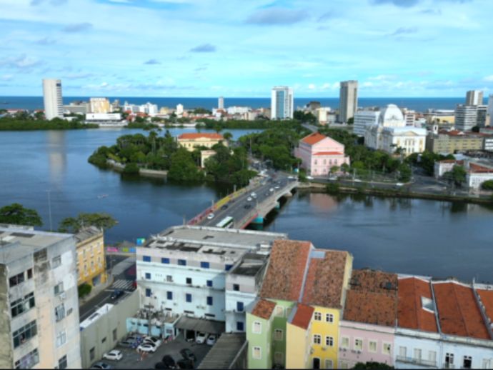 Recife e Olinda celebram aniversários com programações culturais