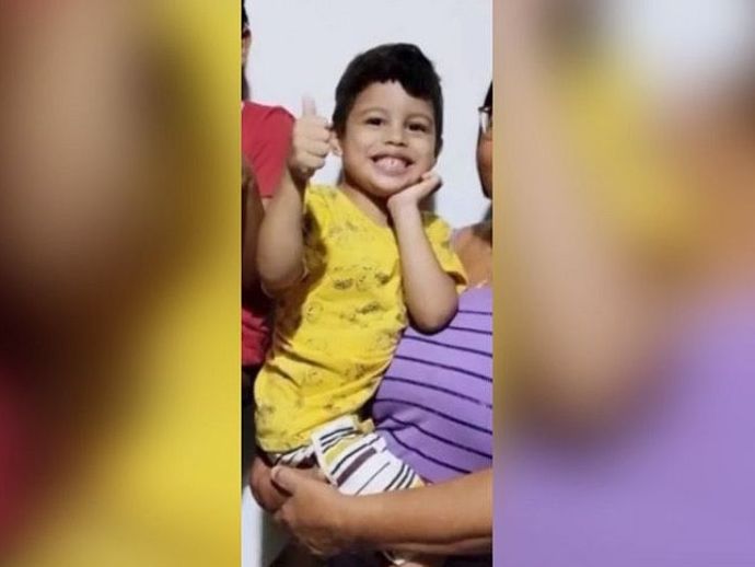 Menino de 4 anos morre após passar mal em escola.