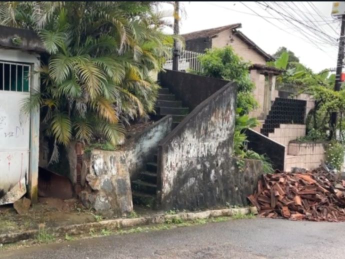 Idosa é encontrada morta dentro de casa, onde morava sozinha