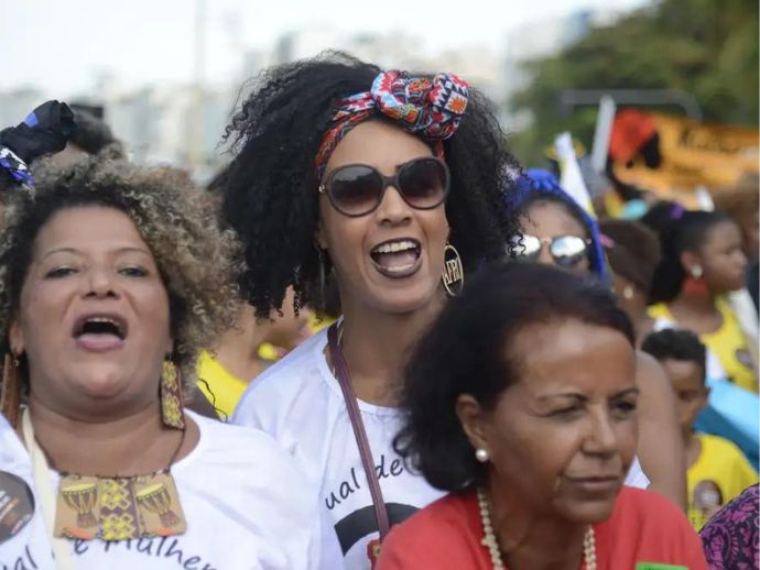 Mulheres negras lideram maioria das comunidades na Baixada Santista