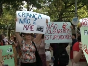 Mulheres e movimentos sociais protestam no Recife contra PL do aborto